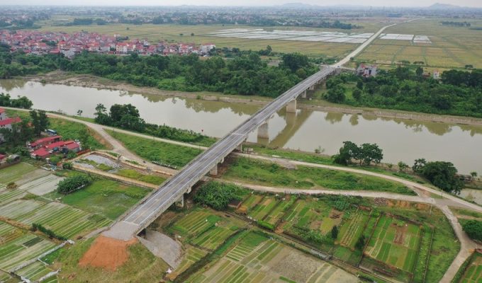 Xã Bắc Phú nằm ở phía đông bắc của huyện Sóc Sơn