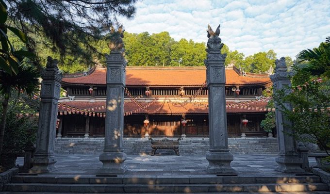 Vãn cảnh chùa Non Nước