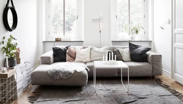Sử dụng ghế sofa hình chữ L cho phòng khách mini