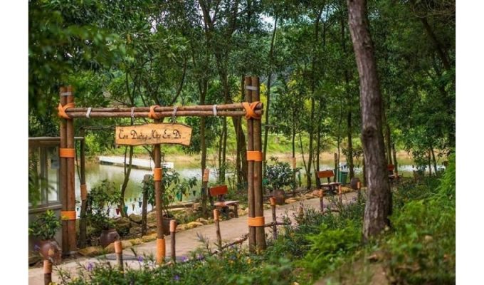 Không gian thiên nhiên xanh mát tại Thiên Phú Lâm